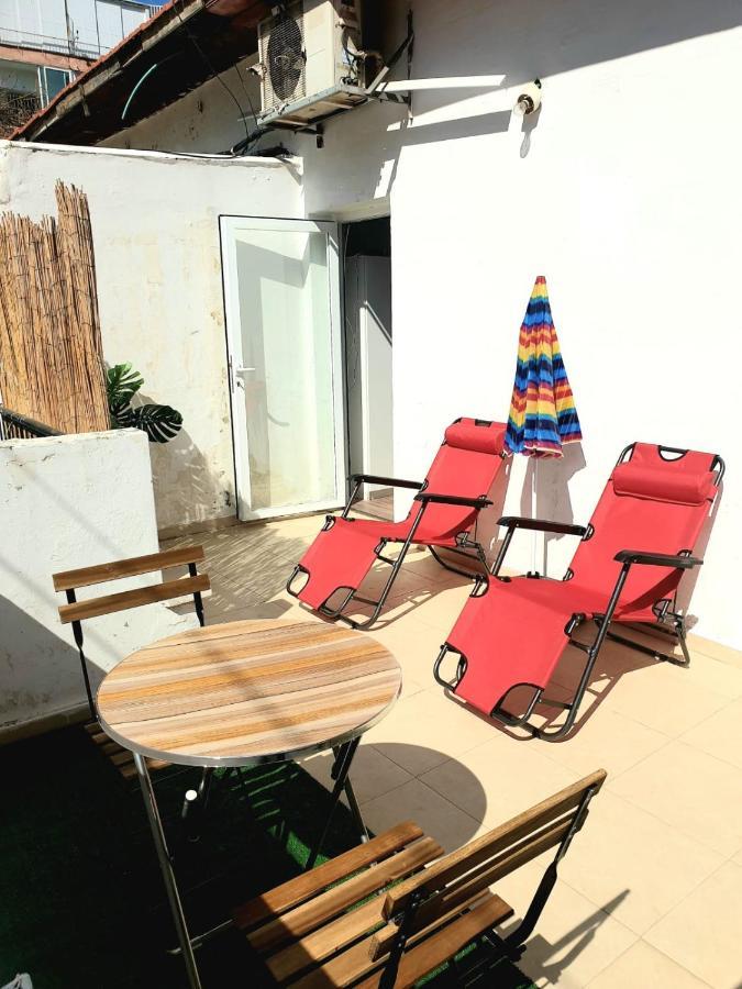Magnifique Studio avec grande terasse à Tel Aviv Appartamento Esterno foto